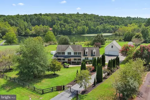 15092 Rixeyville Lakes Ct, Rixeyville, VA 22737