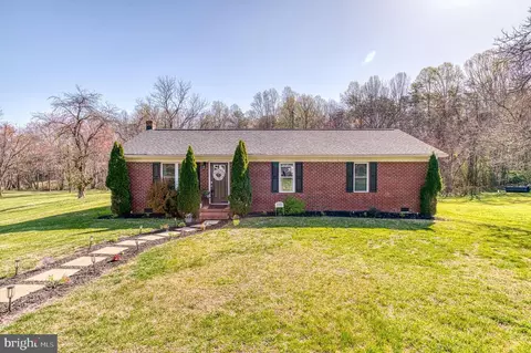 10119 Jameson Ln, Culpeper, VA 22701