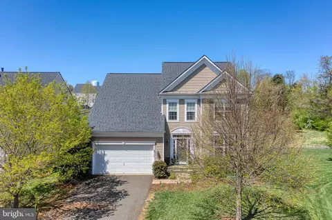 2000 Snowbush Ct, Culpeper, VA 22701