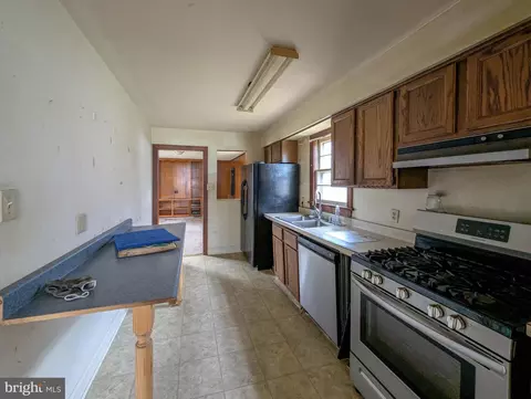 1122 Lee St, Culpeper, VA 22701 photo 4