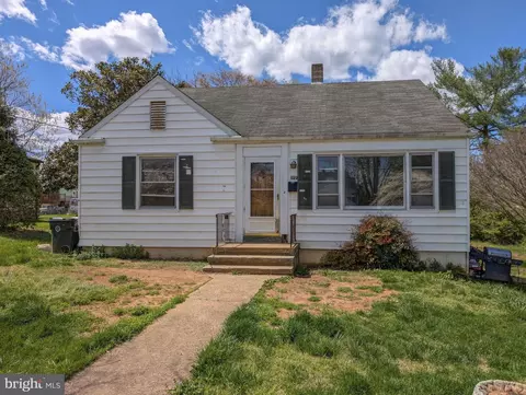 1122 Lee St, Culpeper, VA 22701 photo 1