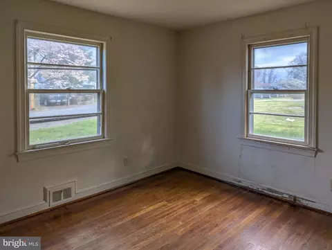 1122 Lee St, Culpeper, VA 22701 photo 6