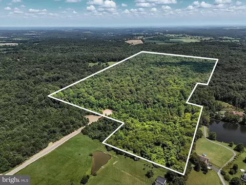 Foxtrot Lane, Rixeyville, VA 22737