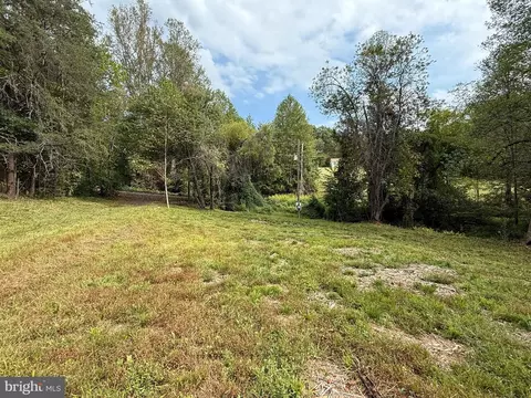 6360 Tharp Rd, Culpeper, VA 22701 photo 3