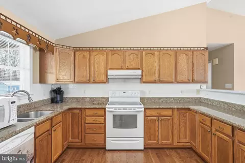 Kitchen - 16355 Pollard Ln, Culpeper, VA 22701 photo 3 of 3