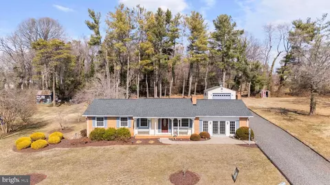 19509 Williams Dr, Culpeper, VA 22701