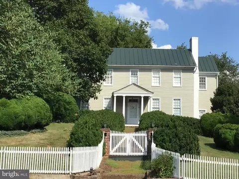 24511 Peacock Ln, Rapidan, VA 22733