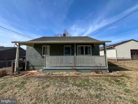 306 N Kelly St, Culpeper, VA 22701
