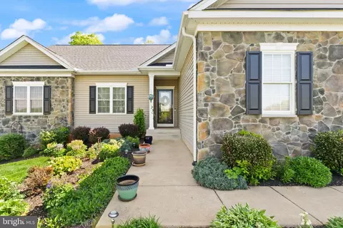 Exterior - 9387 Blackbird Loop, Culpeper, VA 22701 photo 5 of 15
