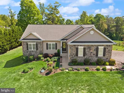Exterior - 9387 Blackbird Loop, Culpeper, VA 22701 photo 2 of 15