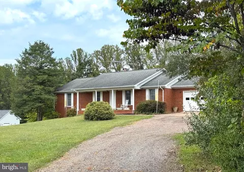 17257 Gore Ln, Reva, VA 22735