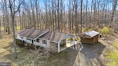 1330 Jason Ln, Amissville, VA 20106