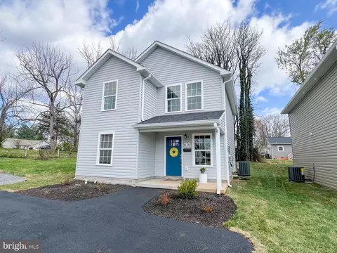 616 Second, Culpeper, VA 22701