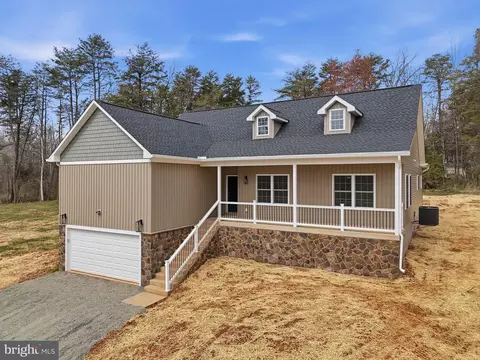 14284 Yates Xing, Culpeper, VA 22701
