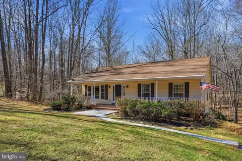 6052 Bilal Ct, Jeffersonton, VA 22724