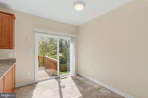 Entry Way - 359 Snyder Ln, Culpeper, VA 22701 photo 3 of 3