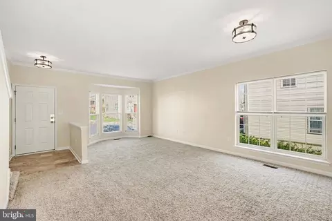 Living - 359 Snyder Ln, Culpeper, VA 22701 photo 1 of 4