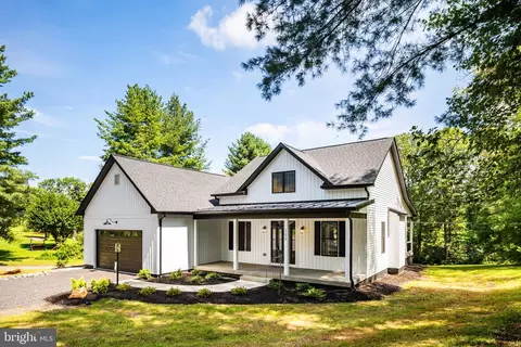11015 Eggbornsville, Rixeyville, VA 22737