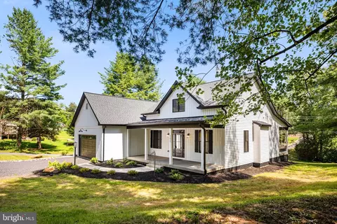 11015 Eggbornsville, Rixeyville, VA 22737