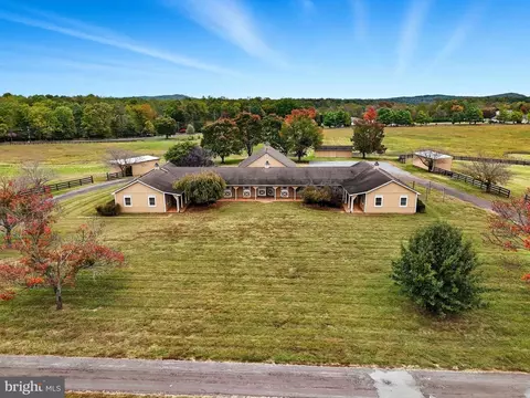 8021 Olympic Way, Culpeper, VA 22701