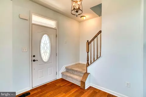 Entry Way - 16191 Jonas Rd, Culpeper, VA 22701 photo 1 of 4