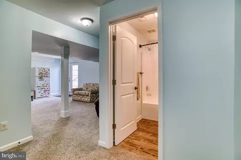 Entry Way - 16191 Jonas Rd, Culpeper, VA 22701 photo 4 of 4