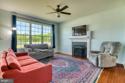 Living - 16191 Jonas Rd, Culpeper, VA 22701 photo 1 of 1