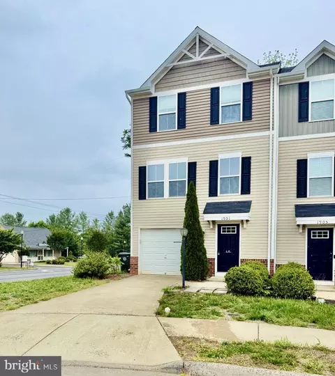 1901 Crepe Myrtle Ln, Culpeper, VA 22701