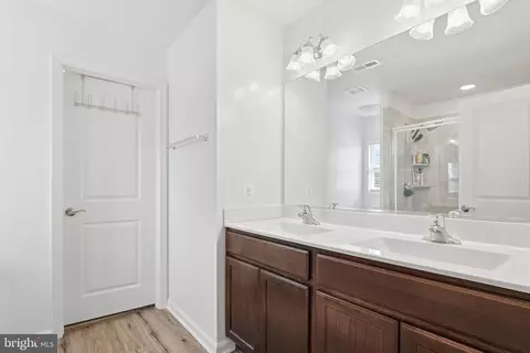 Entry Way - 9372 Blackbird Loop, Culpeper, VA 22701 photo 10 of 11