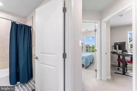 Entry Way - 1776 Scenic Loop, Culpeper, VA 22701 photo 9 of 11