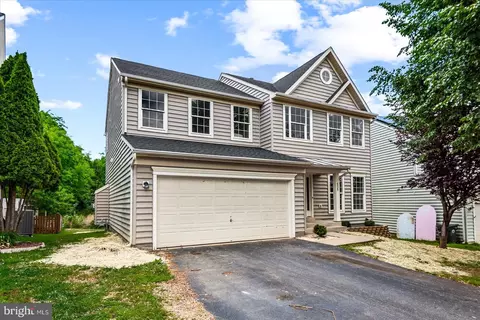 635 Holly Crest Dr, Culpeper, VA 22701