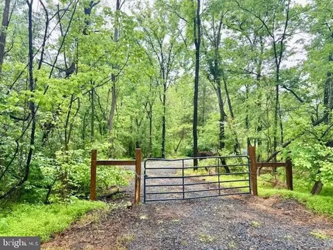 Slaughters Mill Road, Mitchells, VA 22729