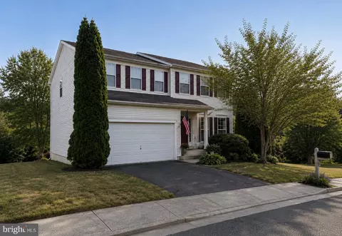 627 Holly Crest Dr, Culpeper, VA 22701