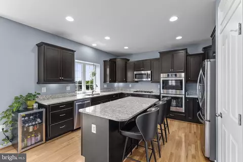 Kitchen - 1705 Magnolia Cir, Culpeper, VA 22701 photo 2 of 4