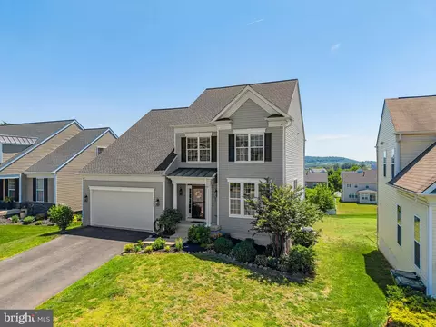 Exterior - 1705 Magnolia Cir, Culpeper, VA 22701 photo 4 of 4