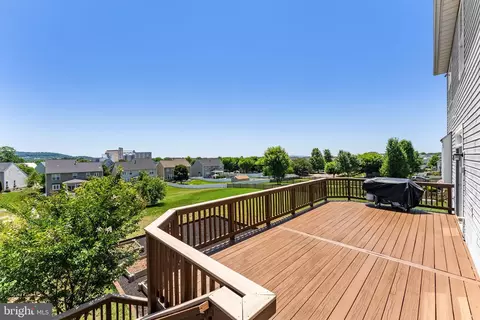 Exterior - 1705 Magnolia Cir, Culpeper, VA 22701 photo 3 of 4
