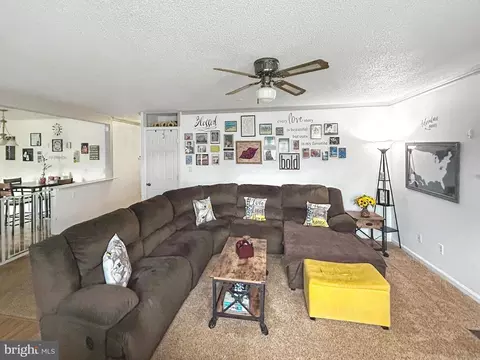 Living - 1409 N Thomas Way, Culpeper, VA 22701 photo 1 of 2