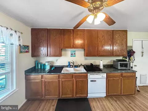 Kitchen - 1409 N Thomas Way, Culpeper, VA 22701 photo 2 of 4