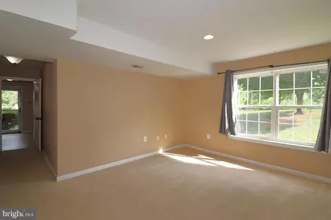 Living - 936 Persimmon, Culpeper, VA 22701 photo 5 of 5