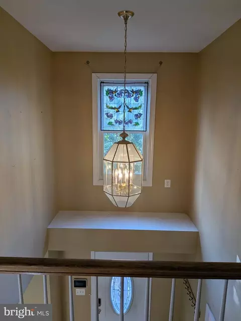 Entry Way - 823 Woodcrest Loop, Culpeper, VA 22701 photo 2 of 2