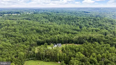 View/Area - 7035 Snappers Trl, Castleton, VA 22716 photo 2 of 11