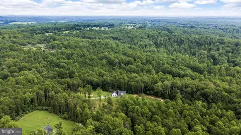 View/Area - 7035 Snappers Trl, Castleton, VA 22716 photo 11 of 11