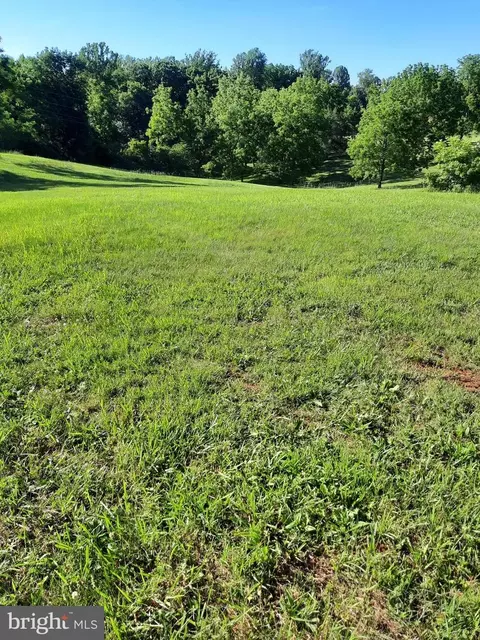 12216 Mt Zion Church Rd, Culpeper, VA 22701