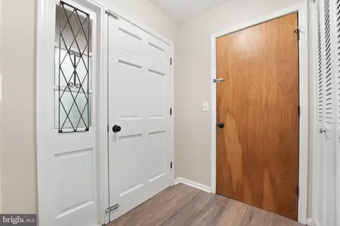 Entry Way - 400 Laurel St, Culpeper, VA 22701 photo 1 of 6