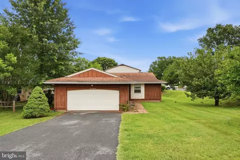 Exterior - 400 Laurel St, Culpeper, VA 22701 photo 2 of 4