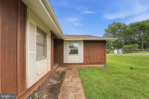 Exterior - 400 Laurel St, Culpeper, VA 22701 photo 4 of 4