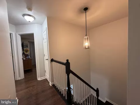 Entry Way - 2043 Cranberry Ln, Culpeper, VA 22701 photo 6 of 6
