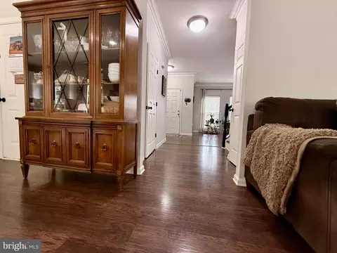 Entry Way - 2043 Cranberry Ln, Culpeper, VA 22701 photo 3 of 6
