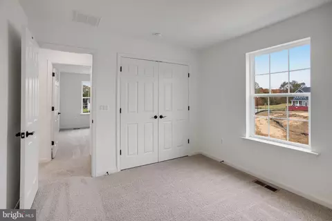 Entry Way - 2008 Divot Dr, Culpeper, VA 22701 photo 13 of 16