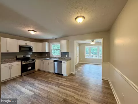 Kitchen - 109 Spring St, Culpeper, VA 22701 photo 3 of 3